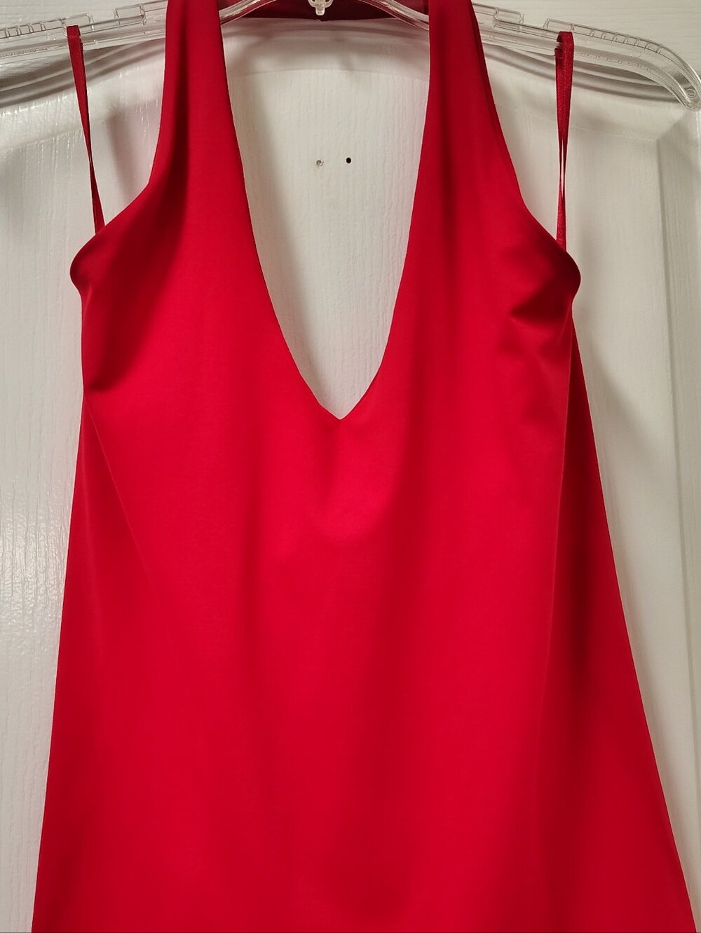 The Limited Red Satiny V-Neck Halter Camisole. NWOT. Shelf Bra.